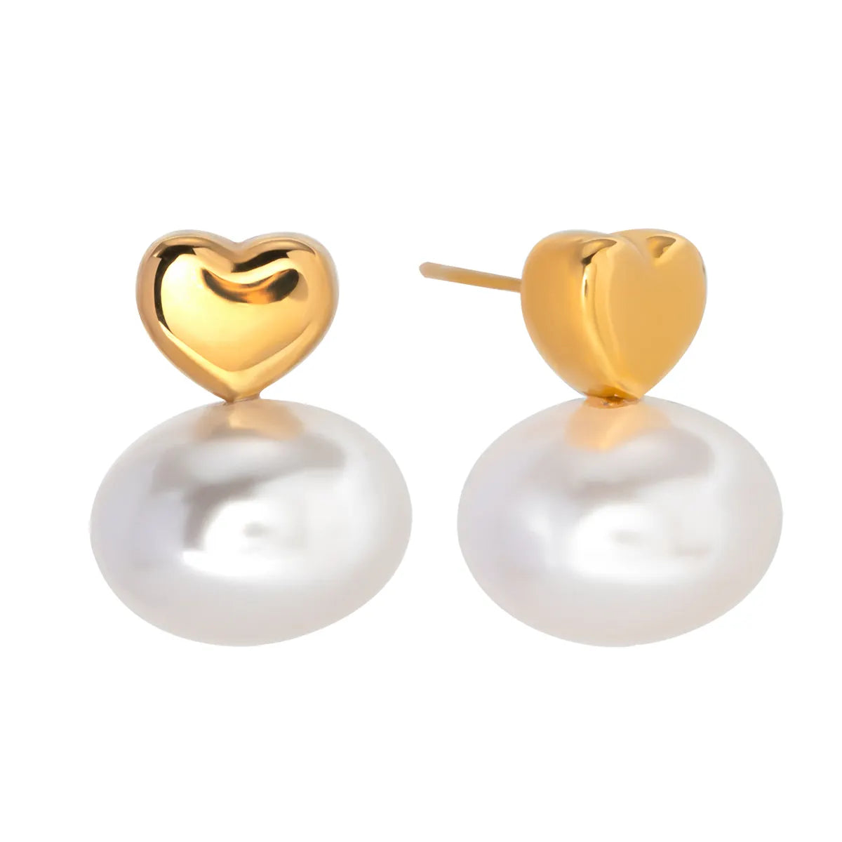 LEVI Pearl Heart Studs